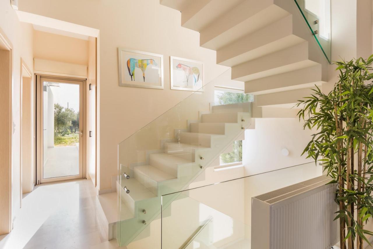 Lux Villa Mia With Heated Pool, 2Km To Beach & Childrens Area! Mikro Metochi Eksteriør bilde