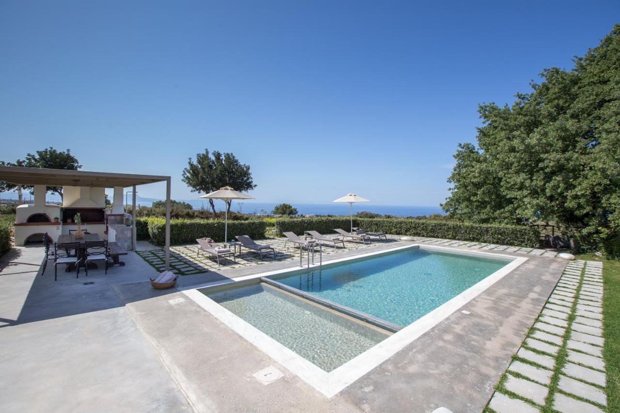 Lux Villa Mia With Heated Pool, 2Km To Beach & Childrens Area! Mikro Metochi Eksteriør bilde